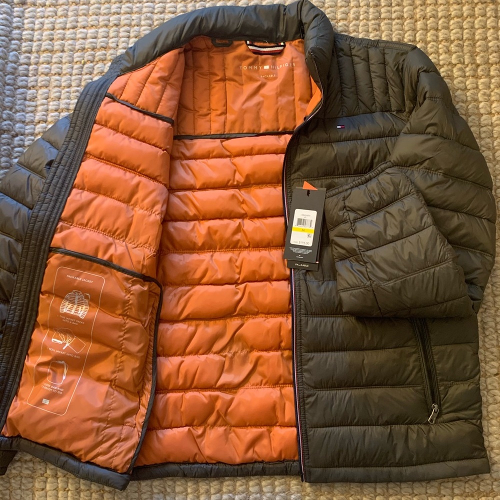 NWT Tommy Hilfiger Puffer Jacket - Picture 2 of 7